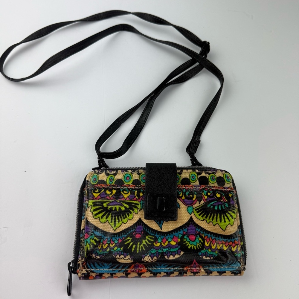 Sakroots Artist Circle Smartphone Crossbody Bag Spirit Desert Print Purse
